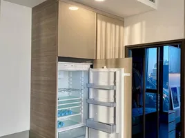 1 Bedroom Condo for sale at The Crest Park Residences, Chomphon, Chatuchak, Bangkok, Thailand