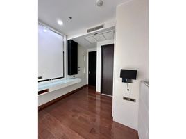 2 Bedroom Condo for sale at The Address Chidlom, Lumphini, Pathum Wan