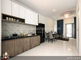 2 Bedroom Townhouse for sale in Akreiy Ksatr, Lvea Aem, Akreiy Ksatr