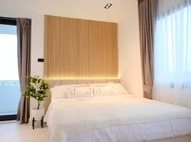 2 Schlafzimmer Wohnung zu verkaufen im Hill Park Condo 2, Chang Phueak, Mueang Chiang Mai