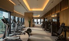 Фото 3 of the Fitnessstudio at The Ritz-Carlton Residences At MahaNakhon