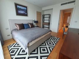 2 Schlafzimmer Wohnung zu vermieten im Sindhorn Residence , Lumphini