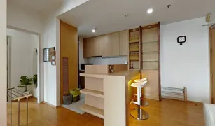 2 Bedrooms Condo for sale in Thanon Phaya Thai, Bangkok Villa Rachatewi