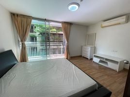 2 Schlafzimmer Wohnung zu vermieten im Y.O. Place, Khlong Toei