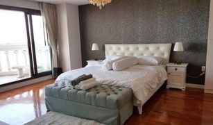 3 Schlafzimmern Wohnung zu verkaufen in Si Lom, Bangkok Nusa State Tower Condominium
