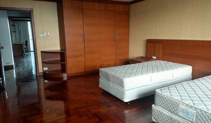 Кондо, 3 спальни на продажу в Khlong Toei, Бангкок Dera Mansion