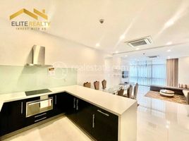 2 Schlafzimmer Appartement zu vermieten im 2Bedrooms Service Apartment In Daun Penh, Ou Ruessei Ti Muoy