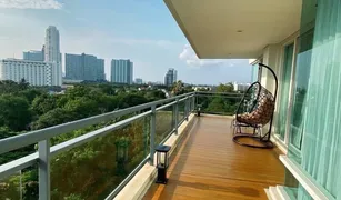 芭提雅 农保诚 Reflection Jomtien Beach 2 卧室 顶层公寓 售 