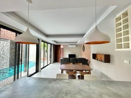2 Schlafzimmer Villa zu vermieten im Phuket Baan Charoensuk, Si Sunthon