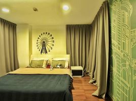 1 Schlafzimmer Wohnung zu verkaufen im D65 Condominium, Phra Khanong Nuea, Watthana