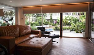 3 Bedrooms Townhouse for sale in Khlong Tan Nuea, Bangkok Prompak Place