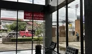 清迈 Wat Ket Namphu Building N/A 办公处 售 