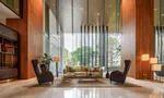 Rezeption / Lobby at The Residences at Sindhorn Kempinski Hotel Bangkok