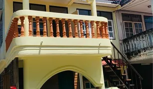 3 Bedrooms Townhouse for sale in Choeng Noen, Rayong 