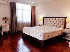 3 Schlafzimmer Villa zu vermieten im Le Vara Residence, Khlong Tan