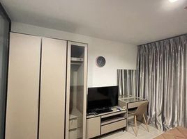 Studio Apartment for rent at Life Ladprao, Chomphon