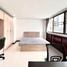 1 Bedroom Condo for rent at Diamond Tower, Si Lom