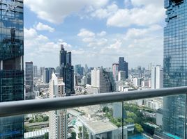 1 Bedroom Condo for sale at Silom Suite, Si Lom