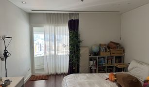 4 Bedrooms Condo for sale in Khlong Tan, Bangkok Le Raffine Sukhumvit 24