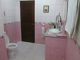 4 спален Дом for sale in The Chilled Shopping Mall, Nong Prue, Pong