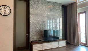 3 Bedrooms Condo for sale in Lumphini, Bangkok The Crest Ruamrudee