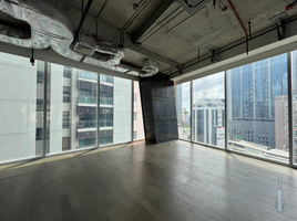 400 кв.м. Office for rent at S-METRO, Khlong Tan Nuea