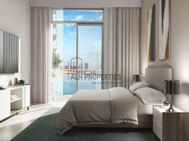 1 बेडरूम अपार्टमेंट for sale at Marina Vista, EMAAR Beachfront