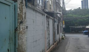 4 Bedrooms Shophouse for sale in Thung Mahamek, Bangkok 