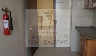 Jamal Abdul Nasser Street, शारजाह Al Majaz में 2 बेडरूम अपार्टमेंट बिक्री के लिए