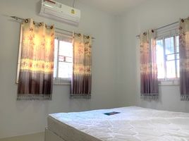 2 Schlafzimmer Reihenhaus zu vermieten in Nakhon Ratchasima, Nong Bua Sala, Mueang Nakhon Ratchasima, Nakhon Ratchasima