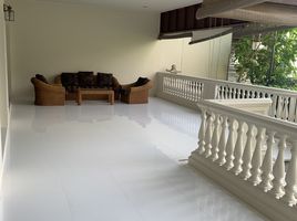 2 Bedroom Condo for sale at Baan Somprasong, Na Chom Thian