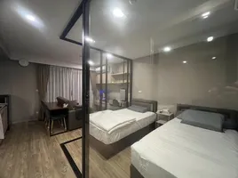 1 Schlafzimmer Appartement zu vermieten im Blossom Condo @ Sathorn-Charoenrat, Yan Nawa