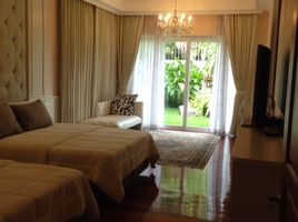 6 Bedroom House for rent at Jomtien Park Villas, Nong Prue
