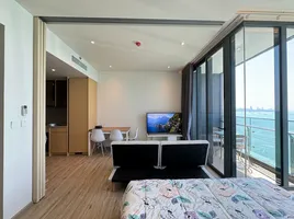 1 Schlafzimmer Wohnung zu verkaufen im Arom Wongamat, Na Kluea, Pattaya