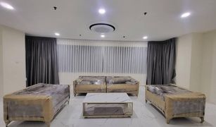 4 Schlafzimmern Wohnung zu verkaufen in Khlong Tan Nuea, Bangkok Moon Tower