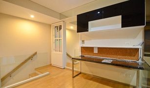 1 Bedroom Condo for sale in Makkasan, Bangkok Villa Asoke