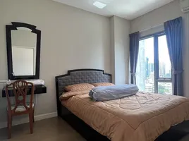 1 спален Кондо в аренду в The Crest Sukhumvit 34, Khlong Tan