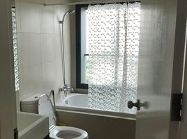 2 Bedroom Condo for rent at Noble Remix, Khlong Tan