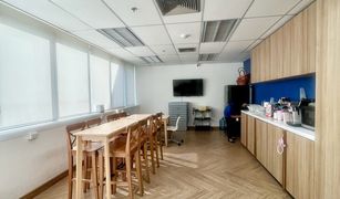 N/A Office for sale in Bang Kapi, Bangkok Ital Thai Tower