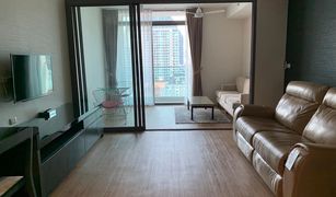 曼谷 Si Phraya Siamese Surawong 1 卧室 公寓 售 