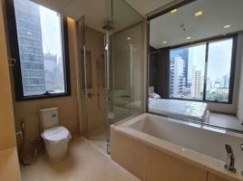 2 Bedroom Apartment for sale at The Esse Asoke, Khlong Toei Nuea