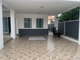 3 спален Дом в аренду в Phuket Villa Chaofah 2, Wichit