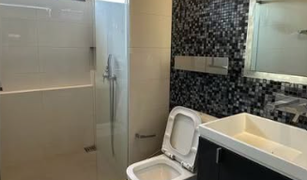 2 Bedrooms Condo for sale in Yan Nawa, Bangkok The Room Sathorn-St.Louis