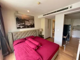 Studio Condo for sale at Collezio Sathorn-Pipat, Si Lom