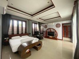 3 Schlafzimmer Villa zu verkaufen in Phuket Town, Phuket, Ratsada