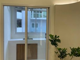 Студия Кондо на продажу в Rimnam Mansion, Suthep