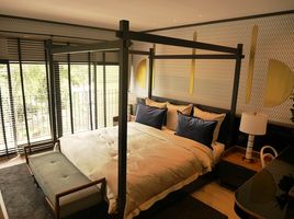 1 Bedroom Condo for sale at Noble Above Wireless Ruamrudee, Lumphini