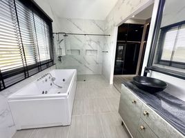 5 спален Вилла for sale in Wang Phong, Pran Buri, Wang Phong