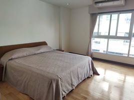 1 Bedroom Condo for rent at Navin Court, Lumphini