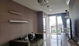 2 Bedrooms Condo for sale in Khlong Sam Prawet, Bangkok Airlink Residence